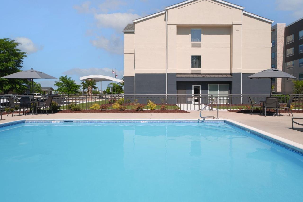 Fairfield Inn & Suites By Marriott Jacksonville Exterior photo