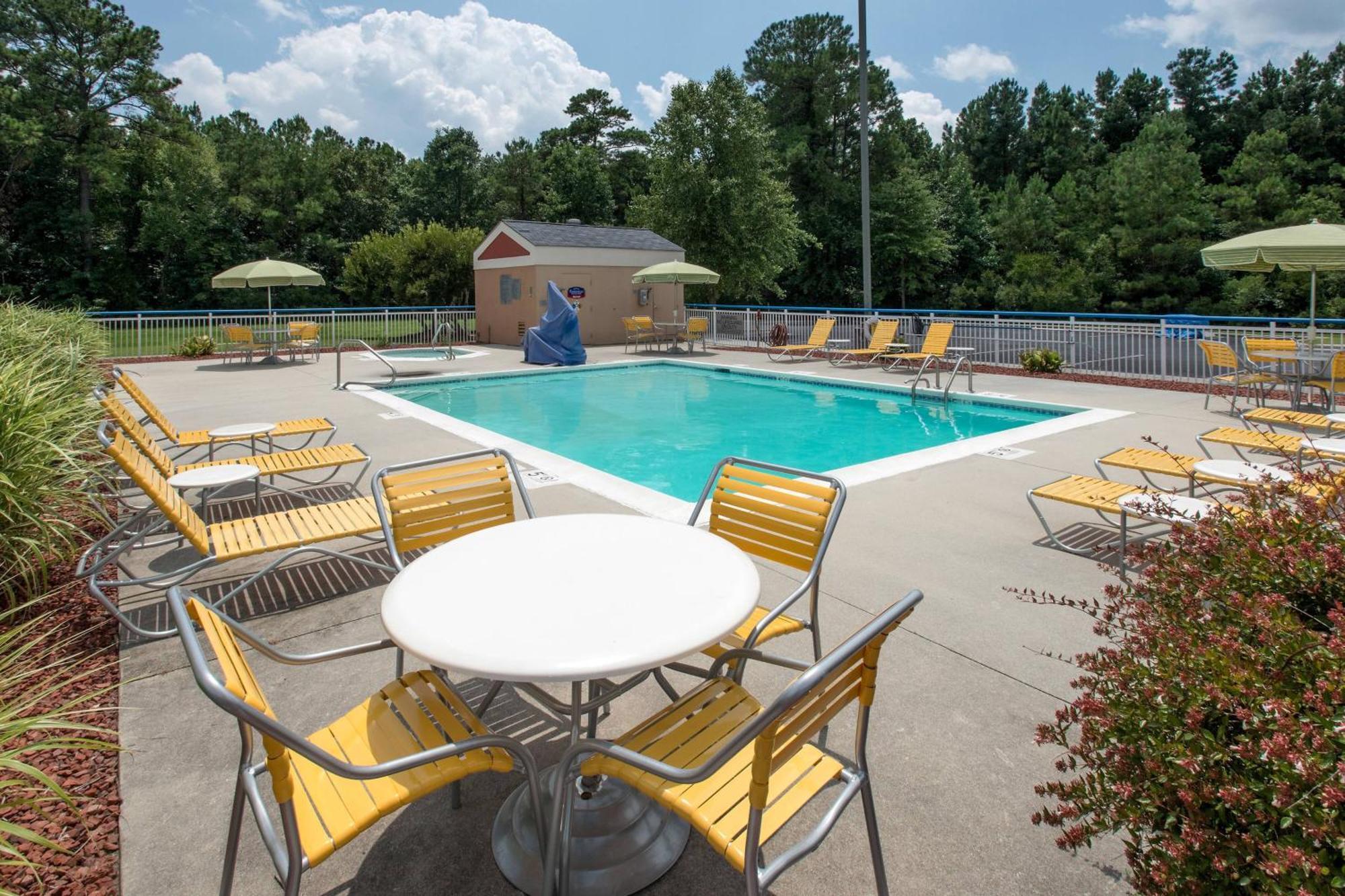 Fairfield Inn & Suites By Marriott Jacksonville Exterior photo